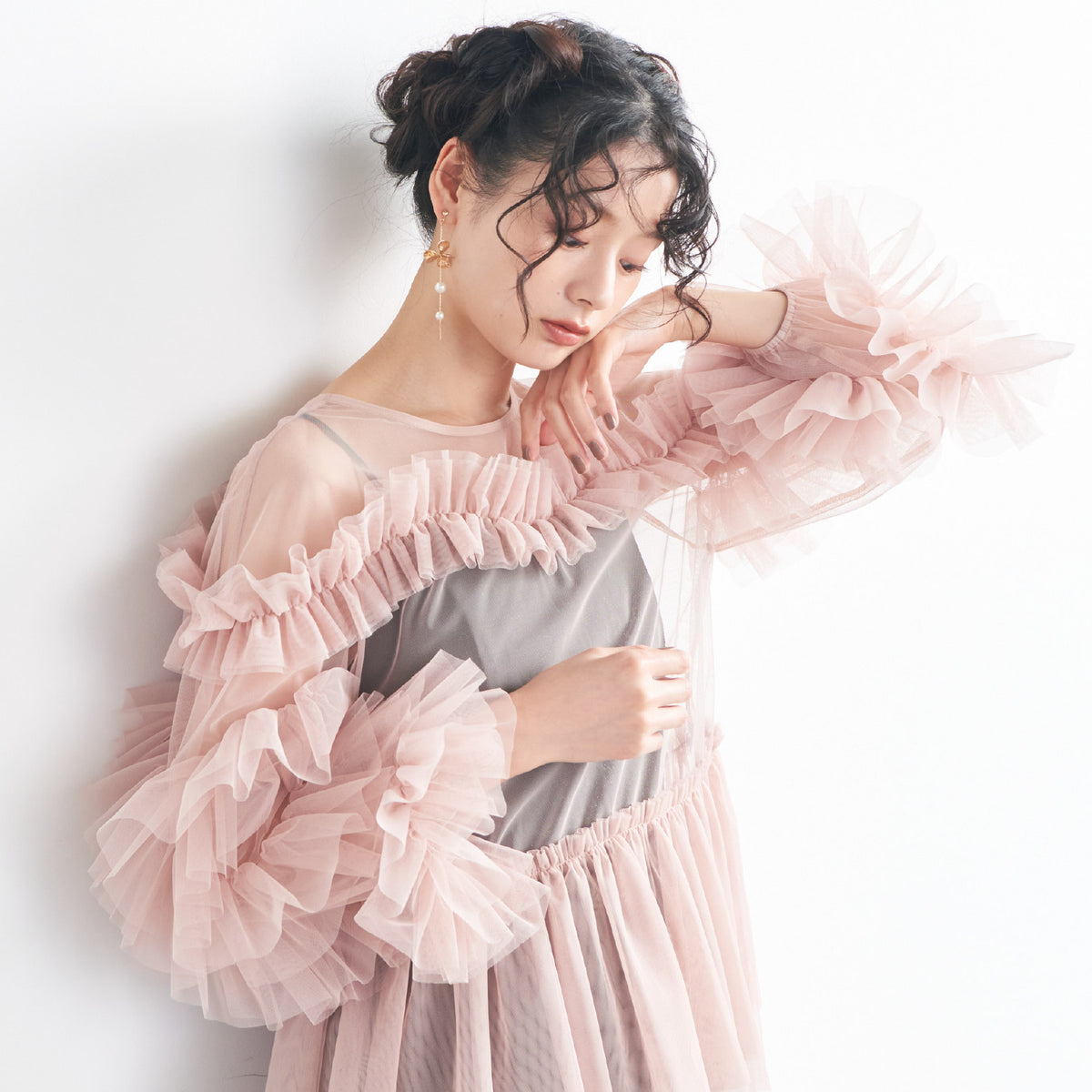 E様♡OBLI チュールフリルニット 一枚で主役級！ 】チュールフリルニット | w closet(ダブル