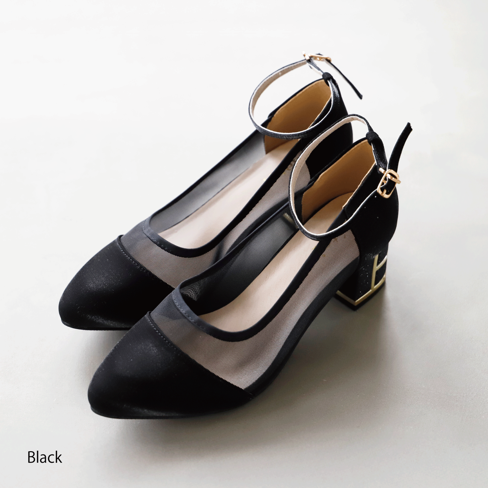 19-2229 グリッターチャンキーヒールシアパンプス – métoi 19-2229 グリッターチャンキーヒールシアパンプス – métoi